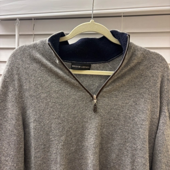 Men's  Bergdorf Goodman 100% Cashmere Made In Italy Sweater - Picture 3 of 8